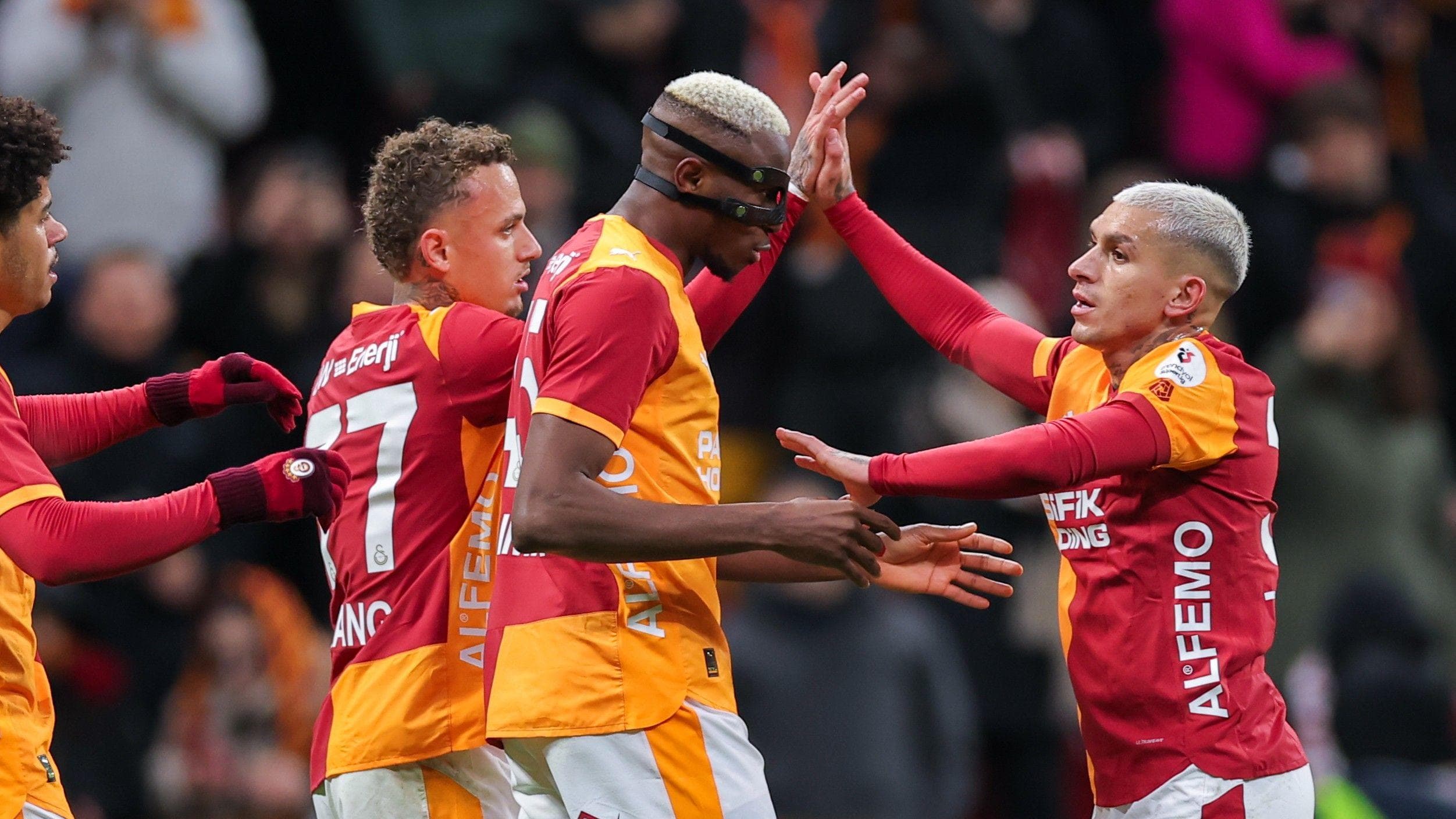 Shine Brighter Than Before: Liverpool Sweeps Galatasaray 4-0!