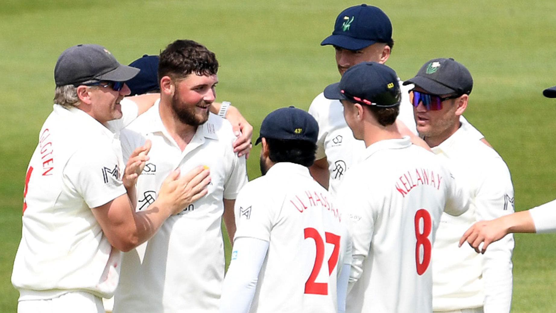 Norton debut hat-trick for Glamorgan rocks Somerset