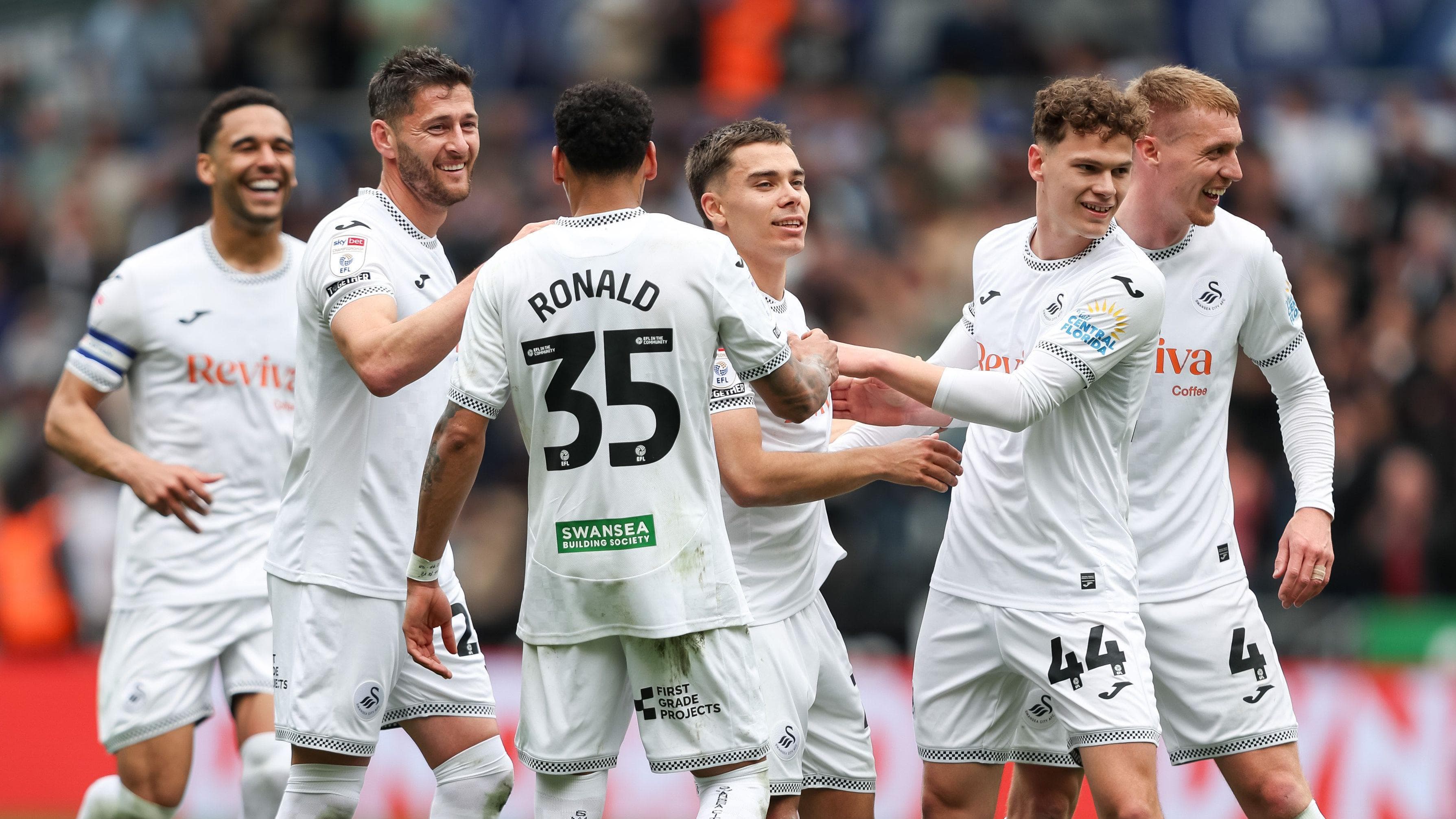 Woodward's debut to remember - with Watts unlucky to miss out