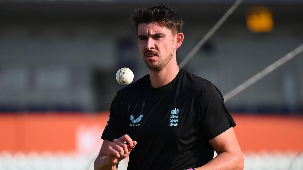 England seamer Tongue signs three-year Notts deal