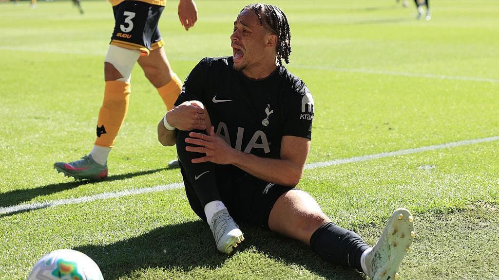 'Life can be cruel' - have your say after Simons ACL injury confirmed