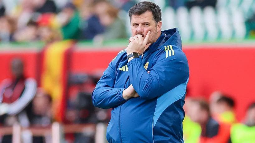 McArdle out to end NI's goal drought - could Chambers help?