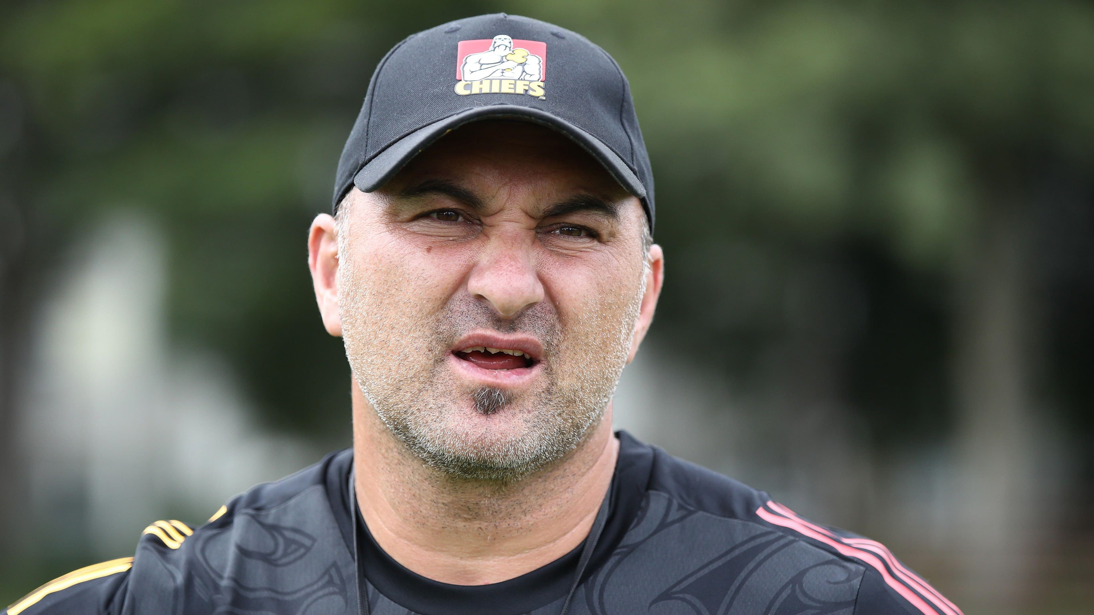 Munster appoint former All Black Randle as attack coach