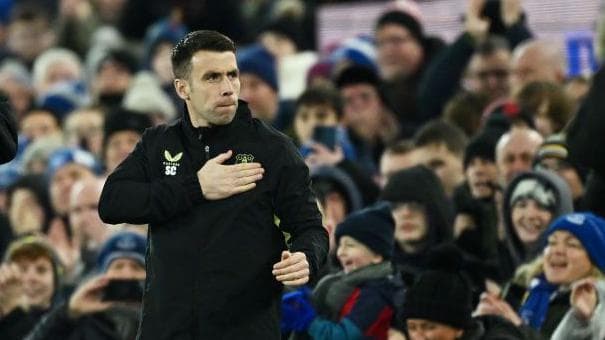 Coleman: Everton's 'leader and legend'