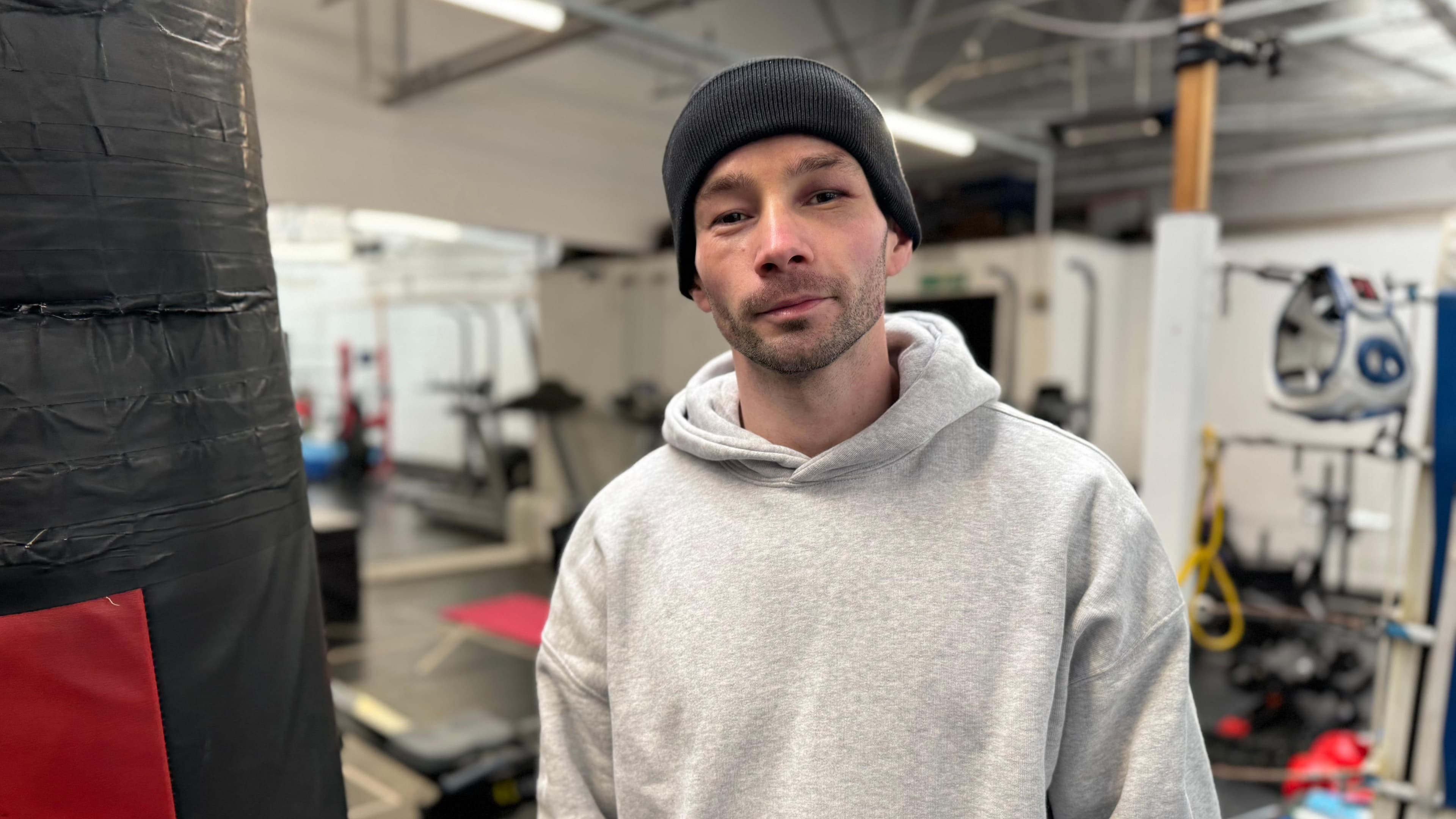 Boxing Showdown Alert: Leicester Kid Upsets British Legends!