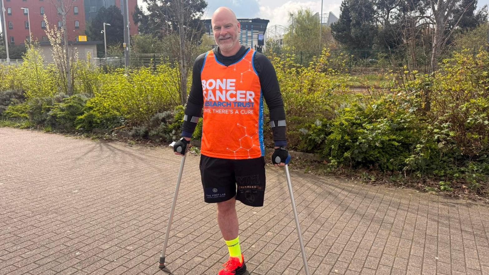 'I want the world record for marathon using crutches'