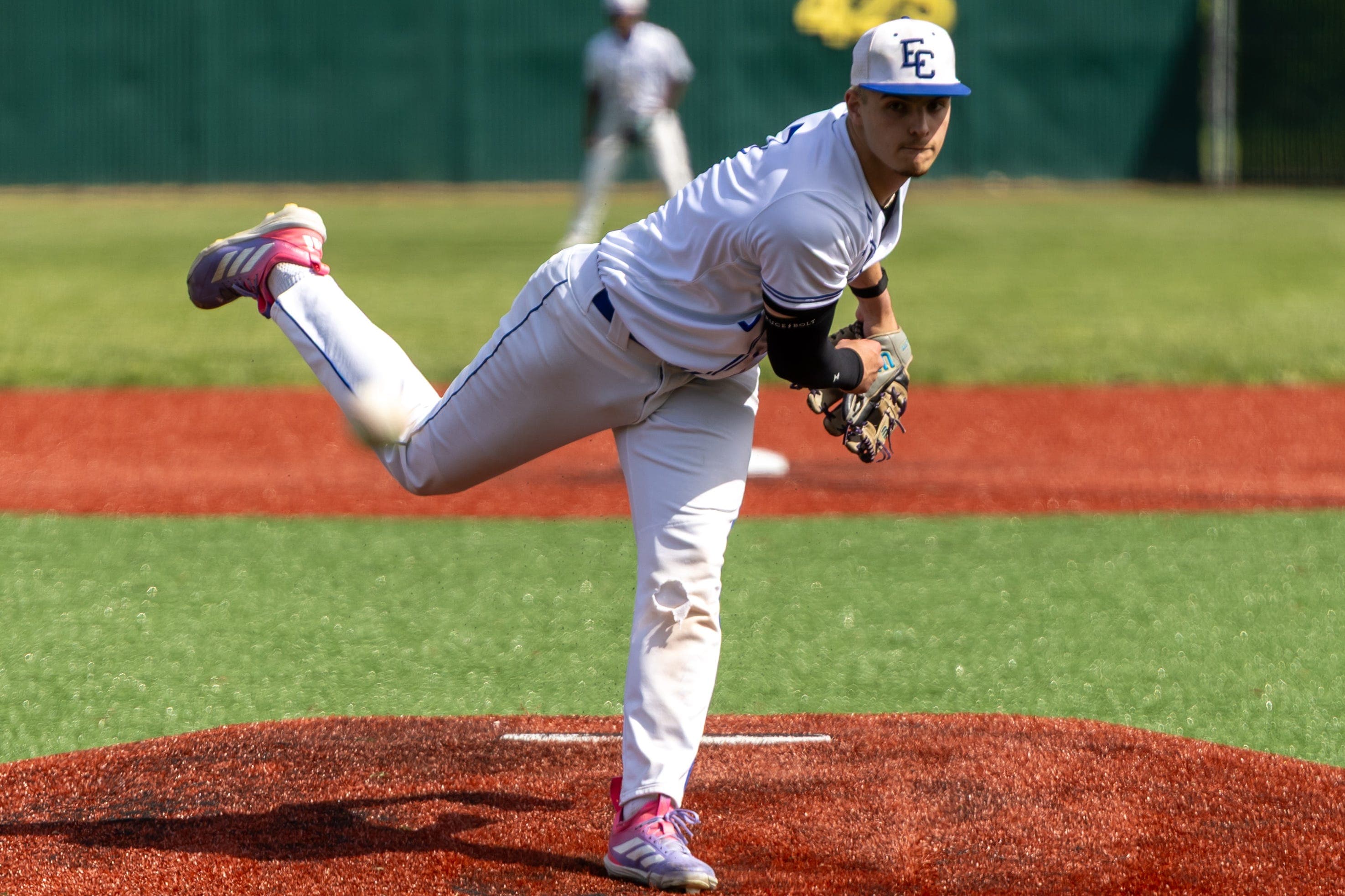 Ellwood City shuts down Ligonier Valley in opening round of WPIAL 3A playoffs