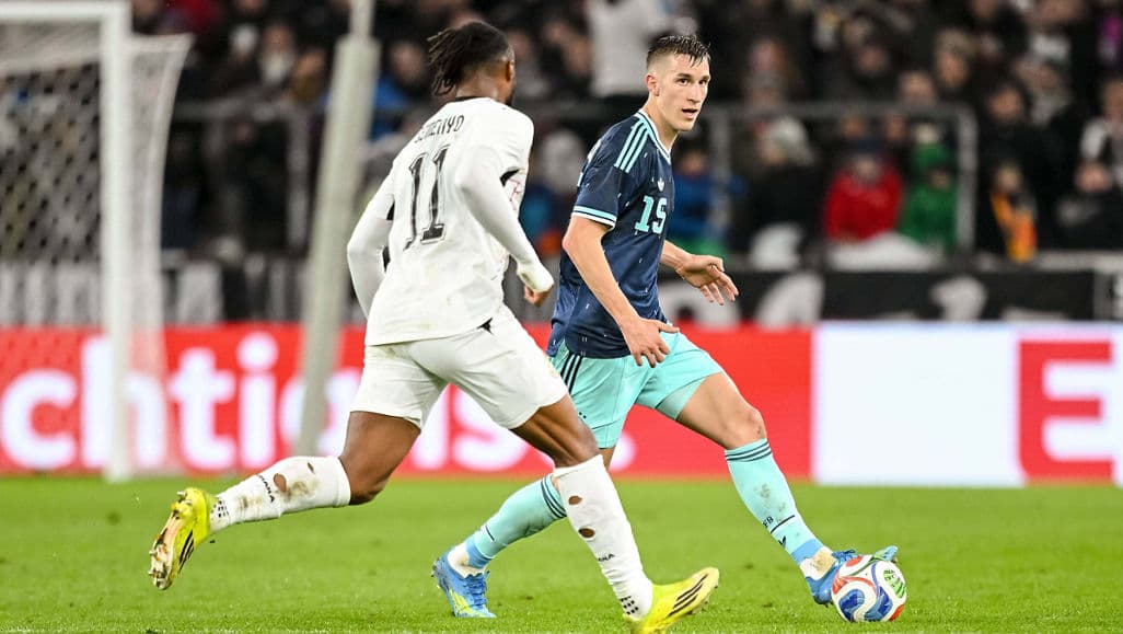 German national team celebrate win against Ghana – one Borussia player in action