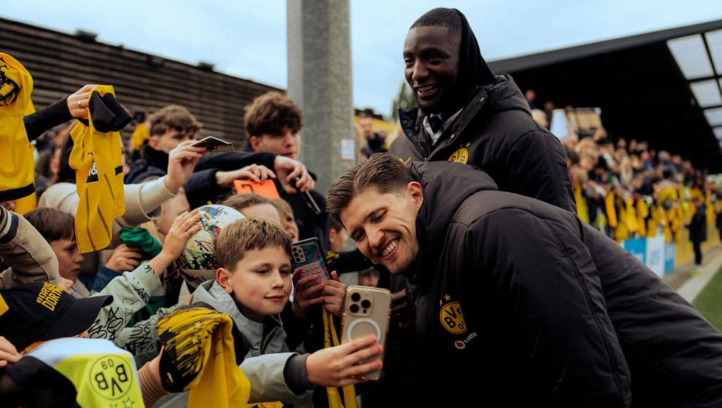 One last time before the summer break: 750 fans attend open training session