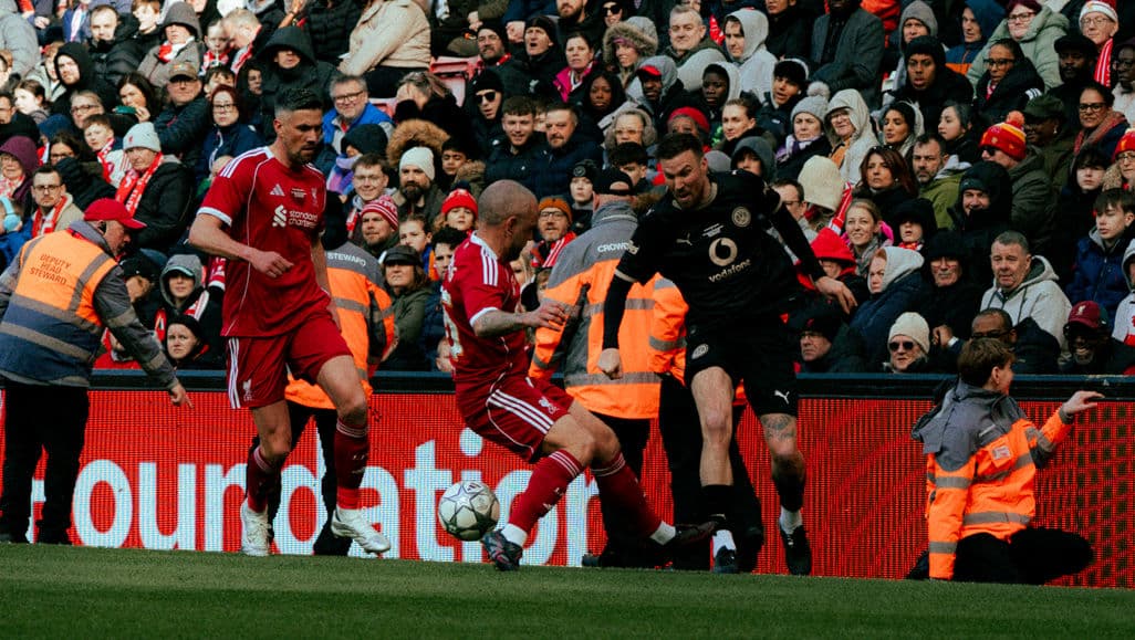 Koller scores late header: Legends draw 2-2 with Liverpool