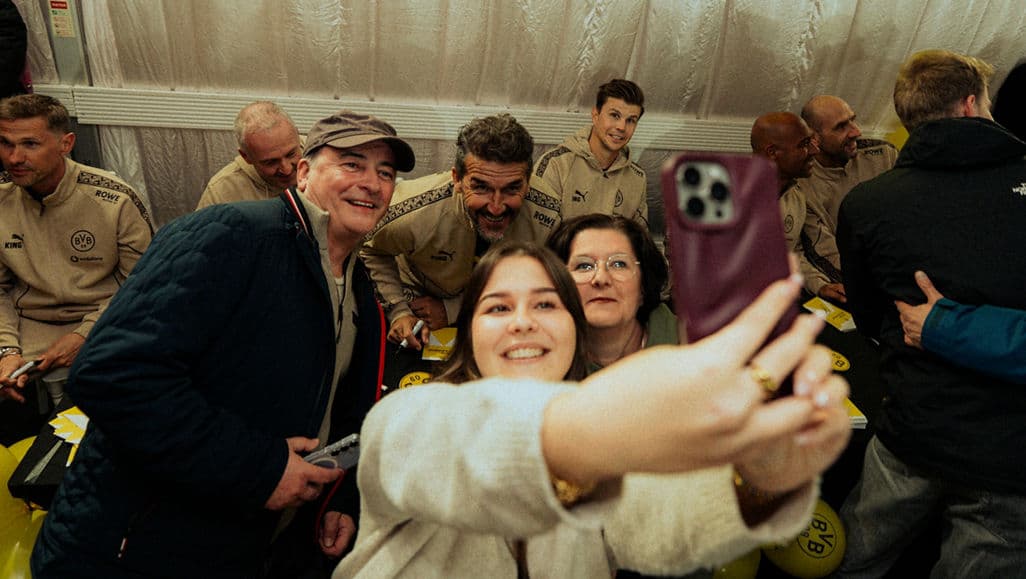 Legends visit the BVB fan HQ in Liverpool