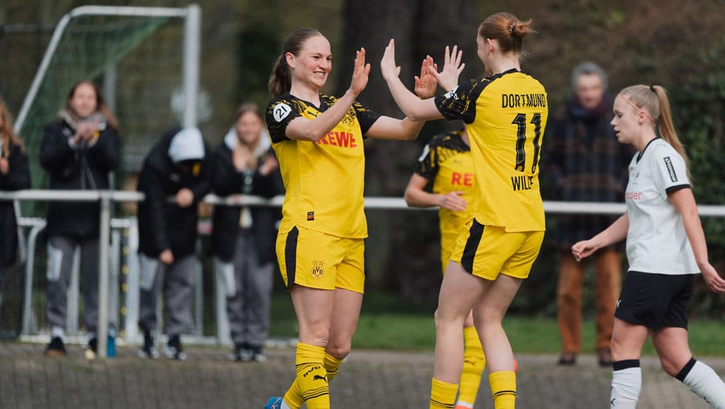 Victory for Women’s Team; Bavarian Giants Claim 4-1 Dominance!