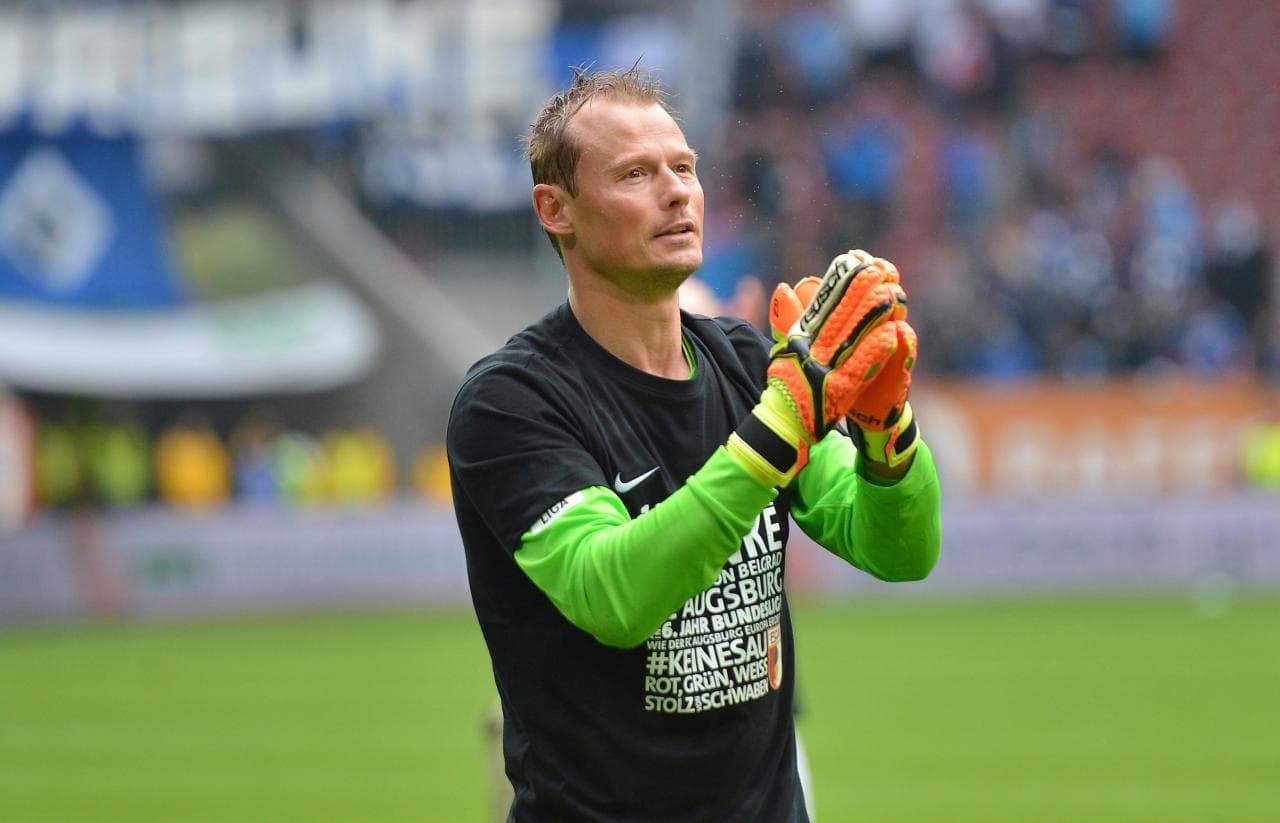 Former Bundesliga goalkeeper Alexander Manninger dies in traffic accident