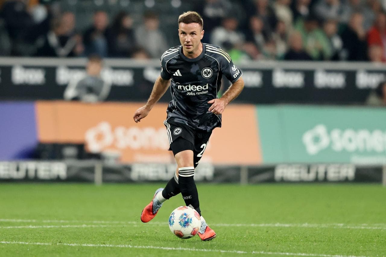 Reports: Götze dropped from Frankfurt squad by Riera