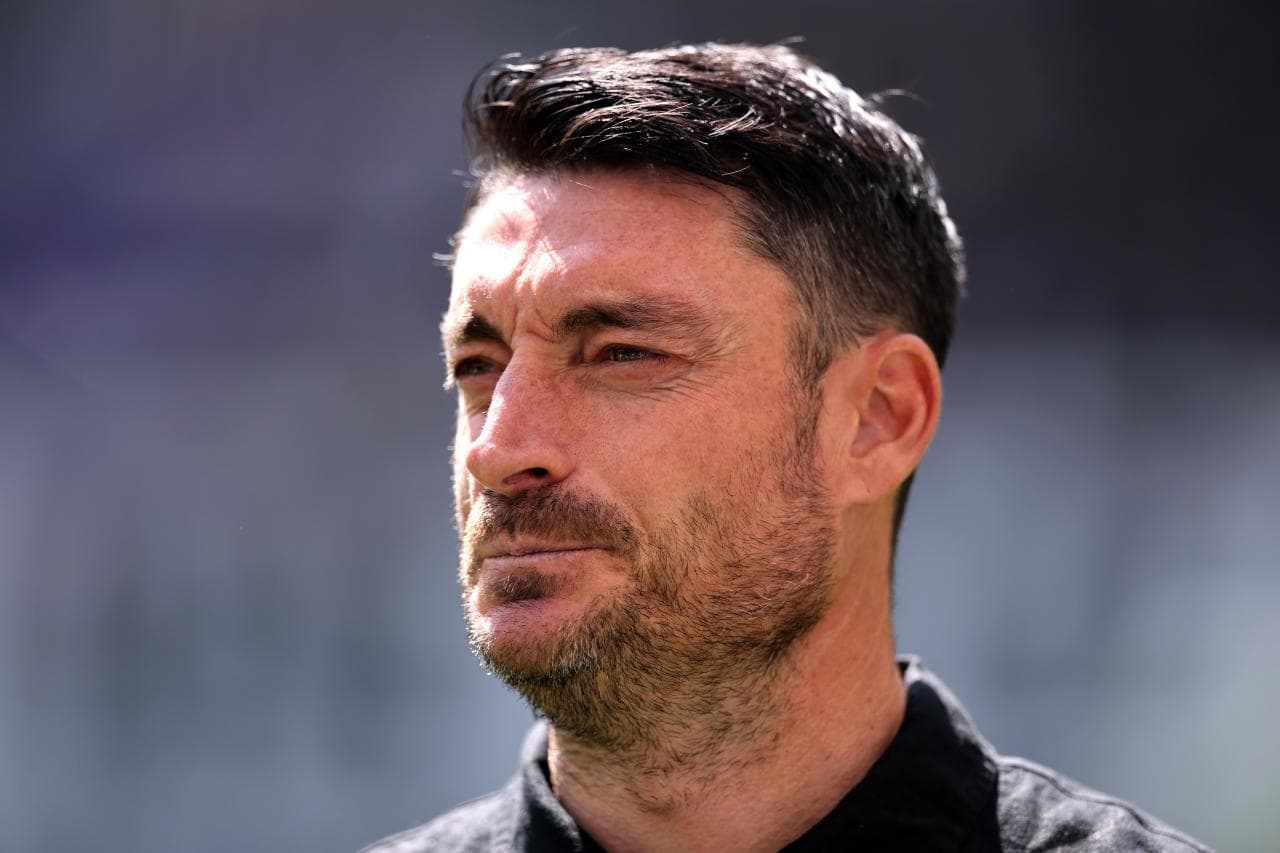 Krösche leaves Riera’s future at Eintracht Frankfurt open