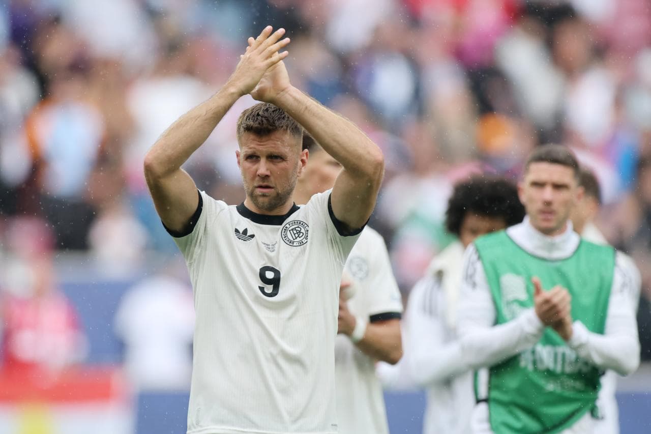 Niclas Füllkrug still in contention for Germany's World Cup squad