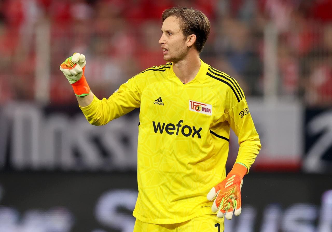 Victory Returns: Frederik Rønnow Leads Denmark to World Cup Qualifiers Success