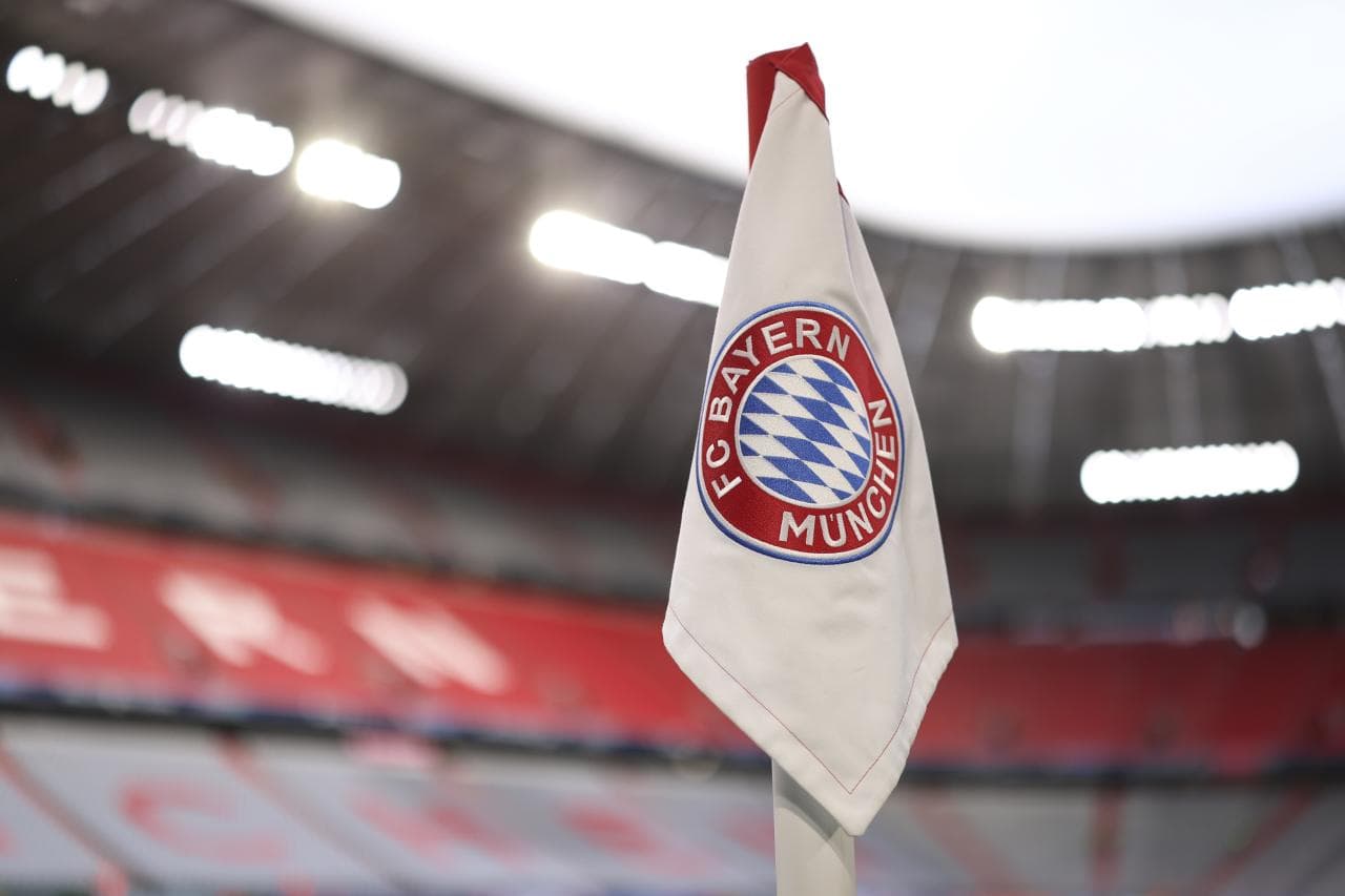 New Headline: Shock Waves: Lewandowski's Illness Hits Bayern, Could Be Turning Point in Germany's Starry Future?