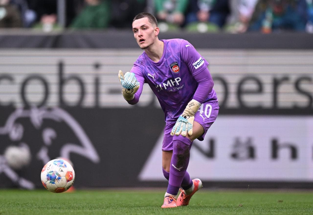 Schmidt praises Ramaj’s team spirit as Feller “happy to play”