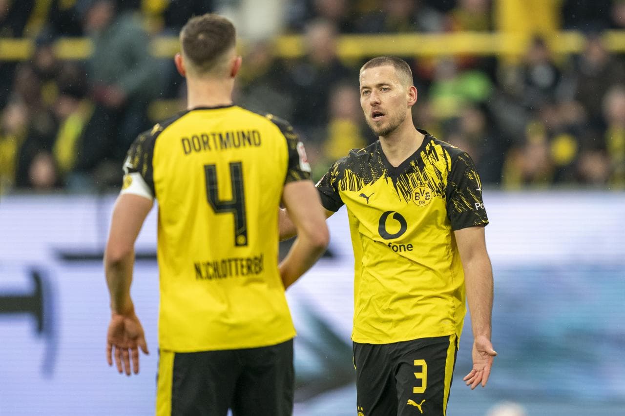 Dortmund centre-half set for shock exit amid Premier League interest?