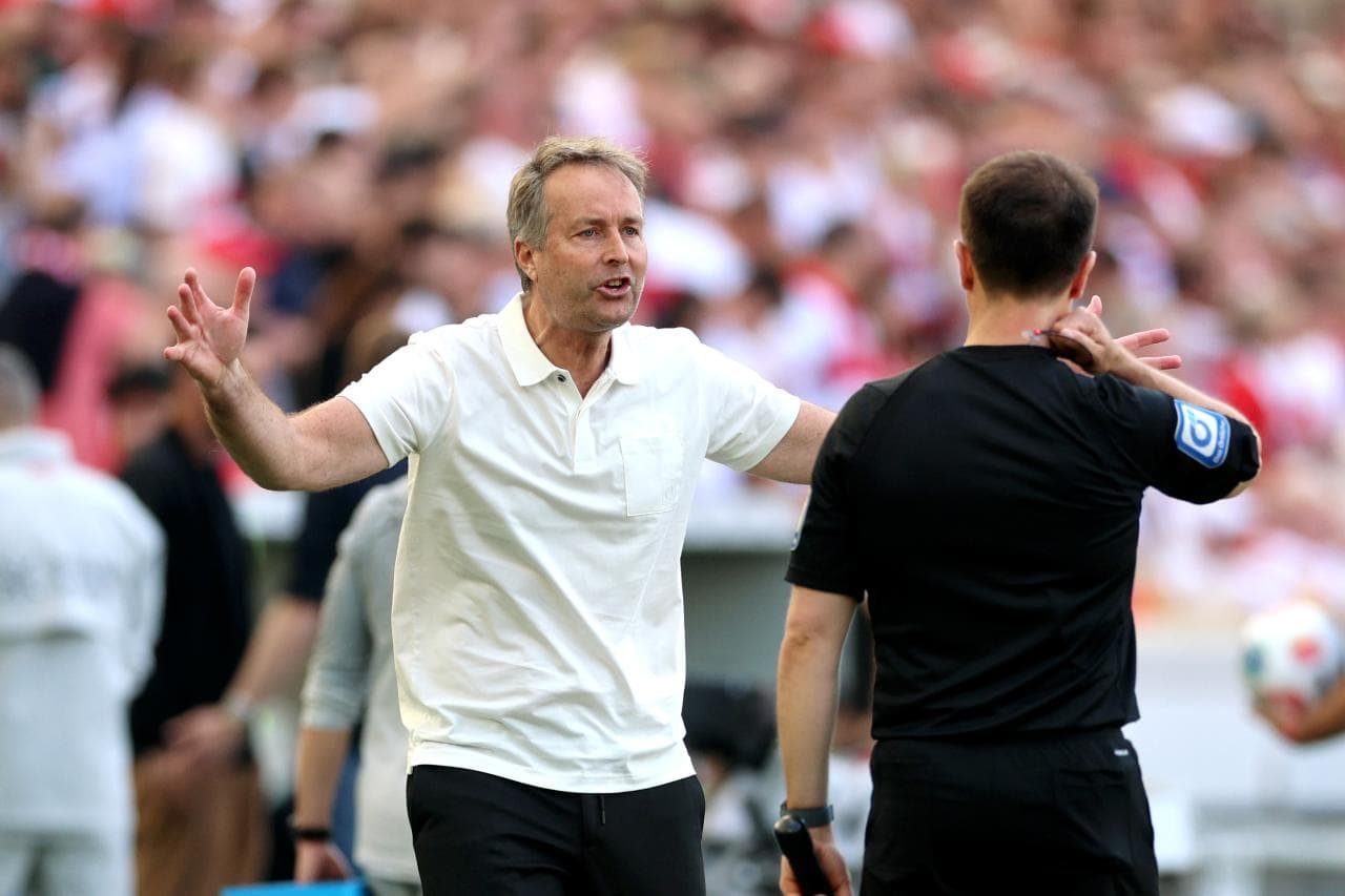 Bayer Leverkusen Eyes Departure of Hjulmand