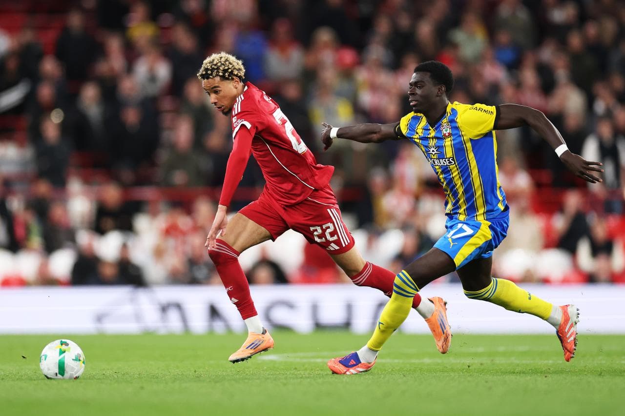 Eintracht Frankfurt show interest in Southampton defender