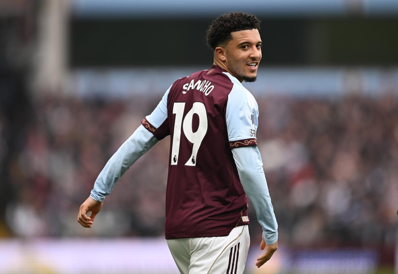 Jason Sancho gives Dortmund the thumbs up for summer return