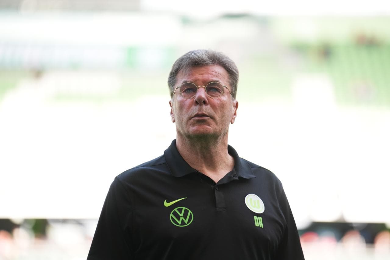 Hecking rules Wimmer out of Wolfsburg's play-off clash with SC Paderborn