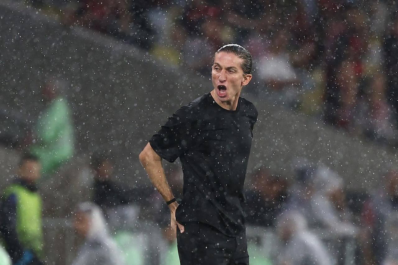 Brazilian coach added to Leverkusen's list of possible Hjulmand successors