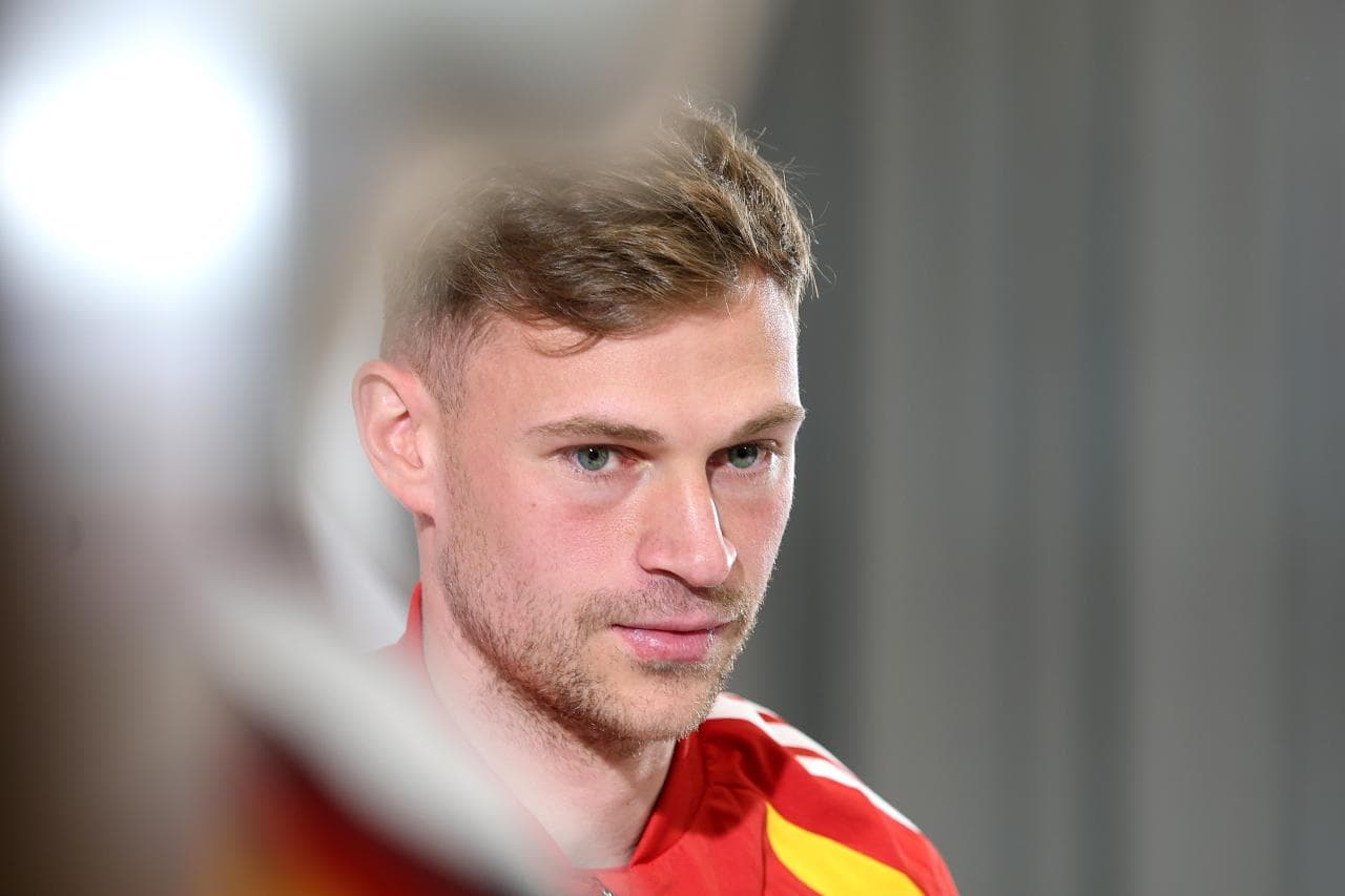 Germany not among the "top favourites" to win the World Cup, claims Kimmich