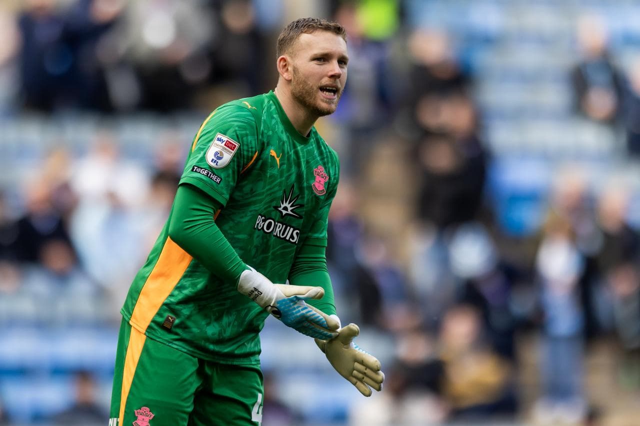 Bayern loanee Daniel Peretz on future and keeping touch with "best of all time" Manuel Neuer