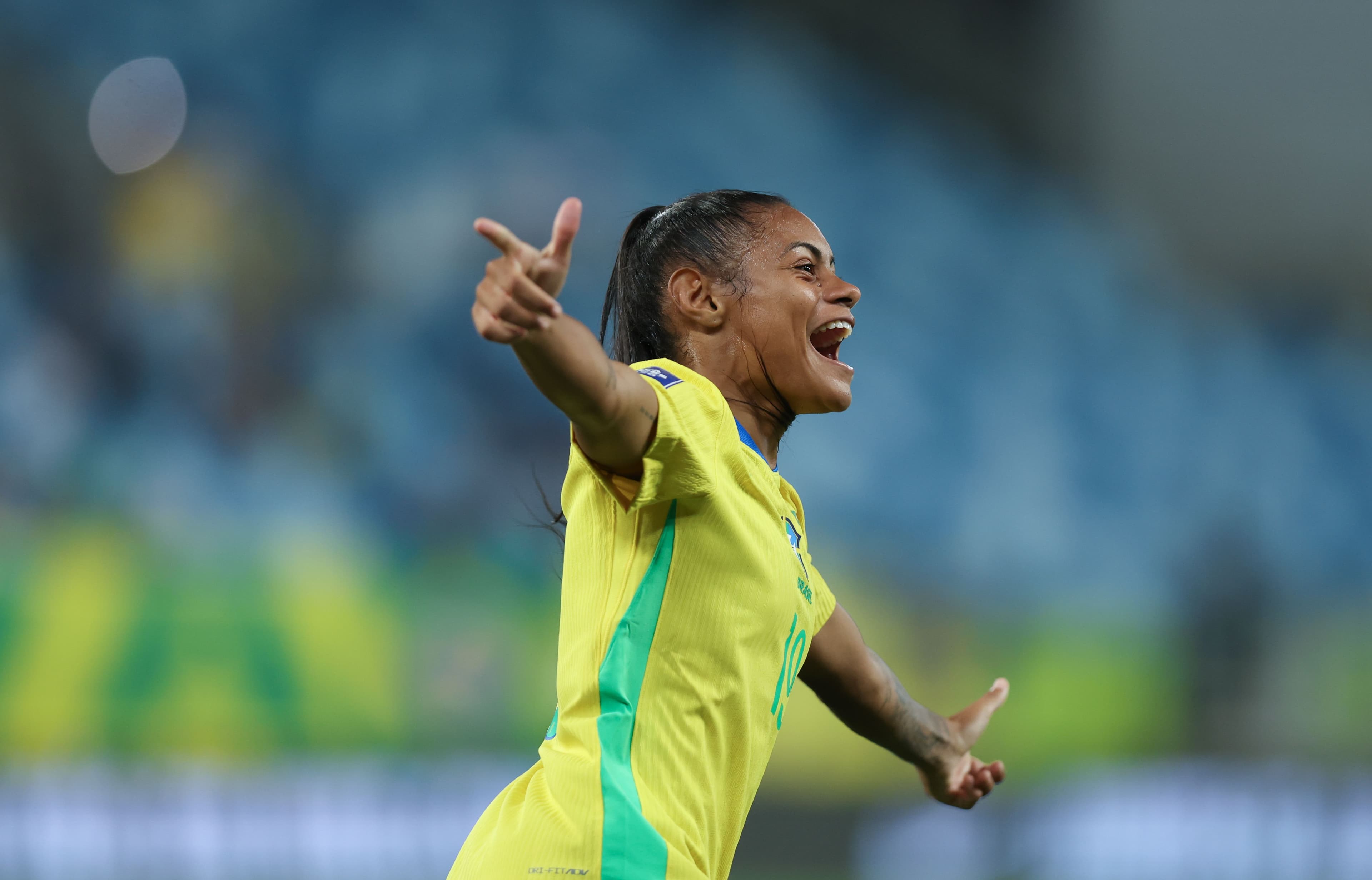 Go behind the scenes of Brazil's win over South Korea in the FIFA Series