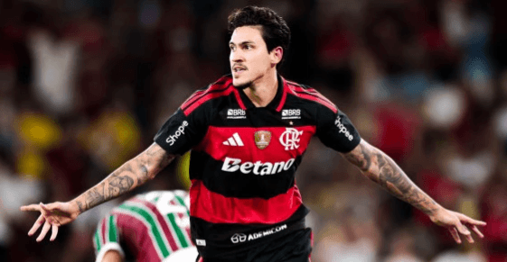 Flamengo move up to second in the Brasileirão