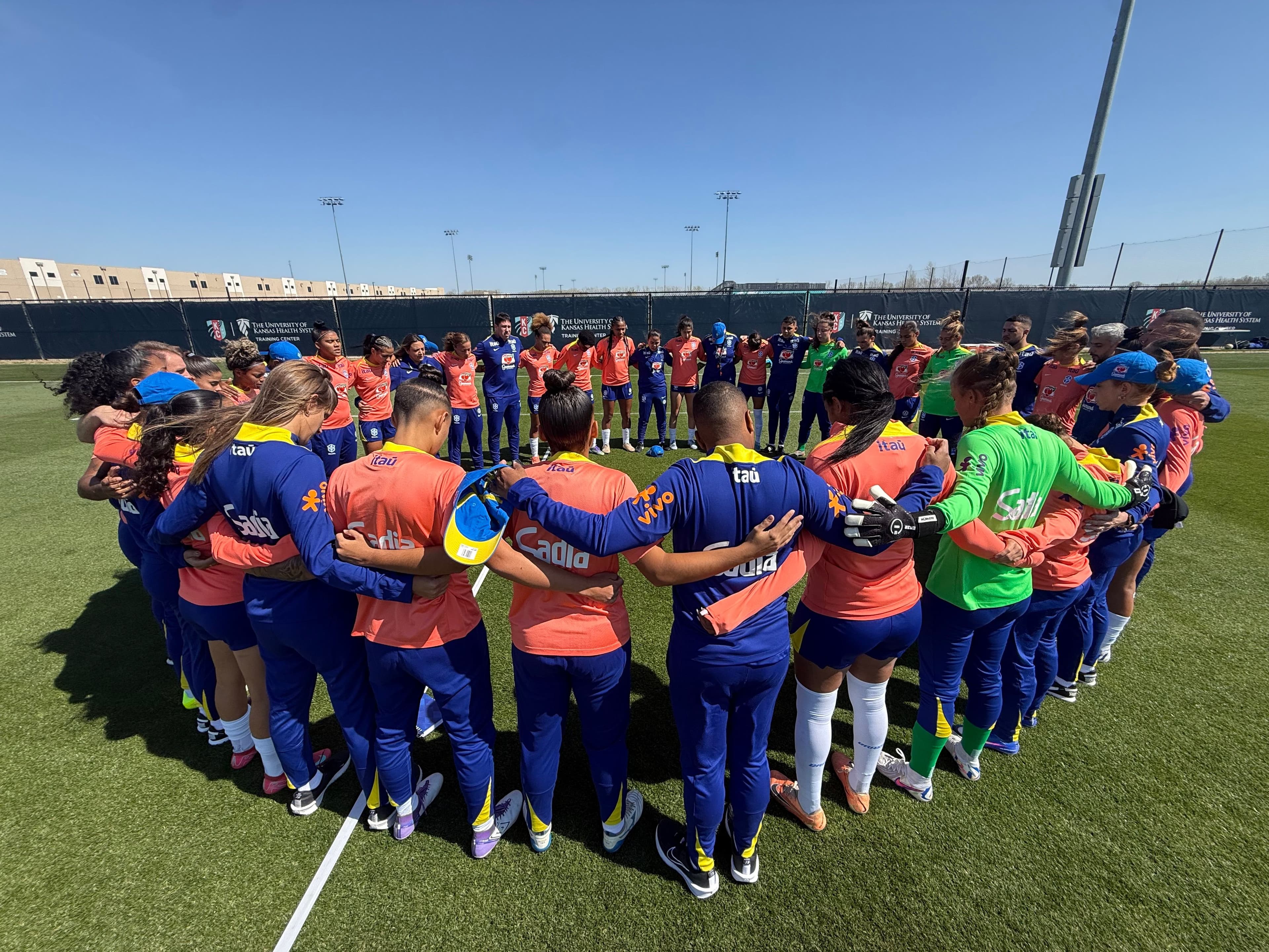 Women's Under-20s start camp in Kansas for USA friendlies