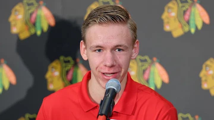 Blackhawks Sign Goalie Prospect To Entry-Level Contract