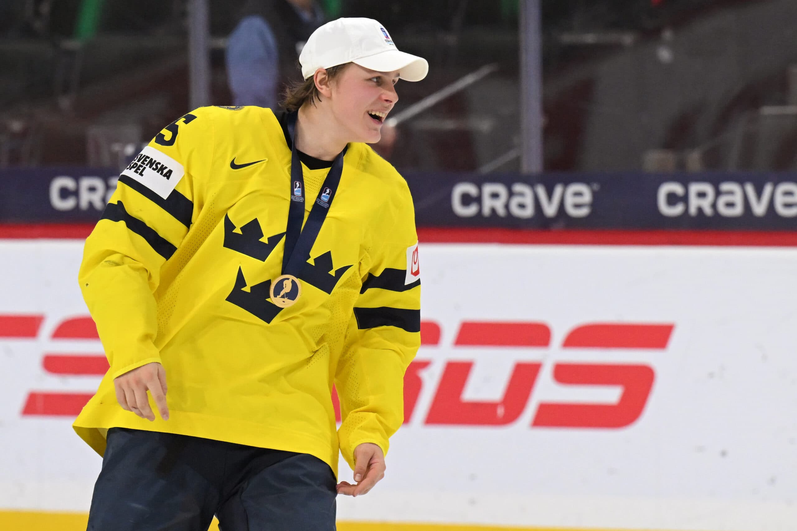 Could Blackhawks Still Land Stenberg in 2026 NHL Draft?