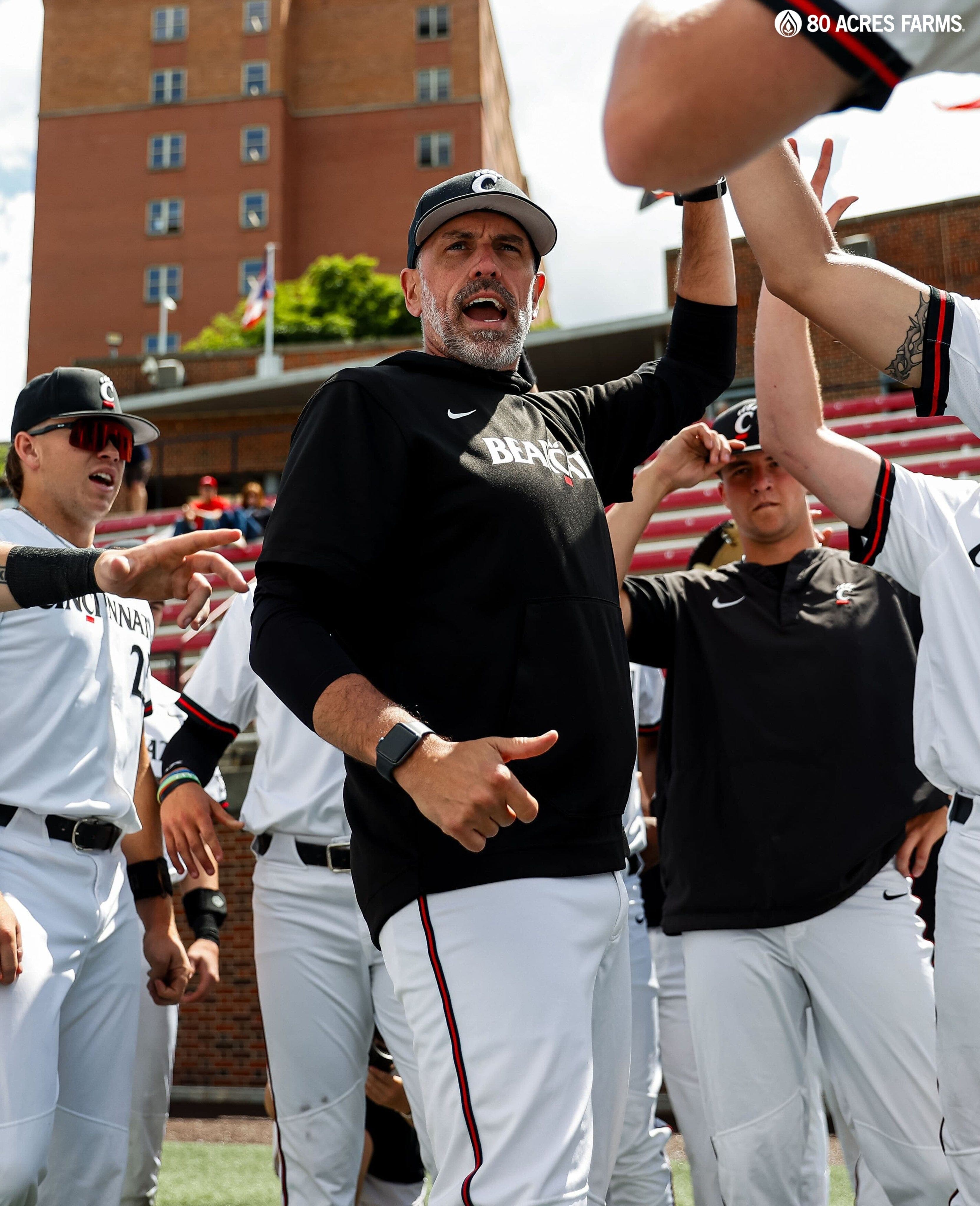 Cincinnati Bearcats baseball cracks Top 25 again