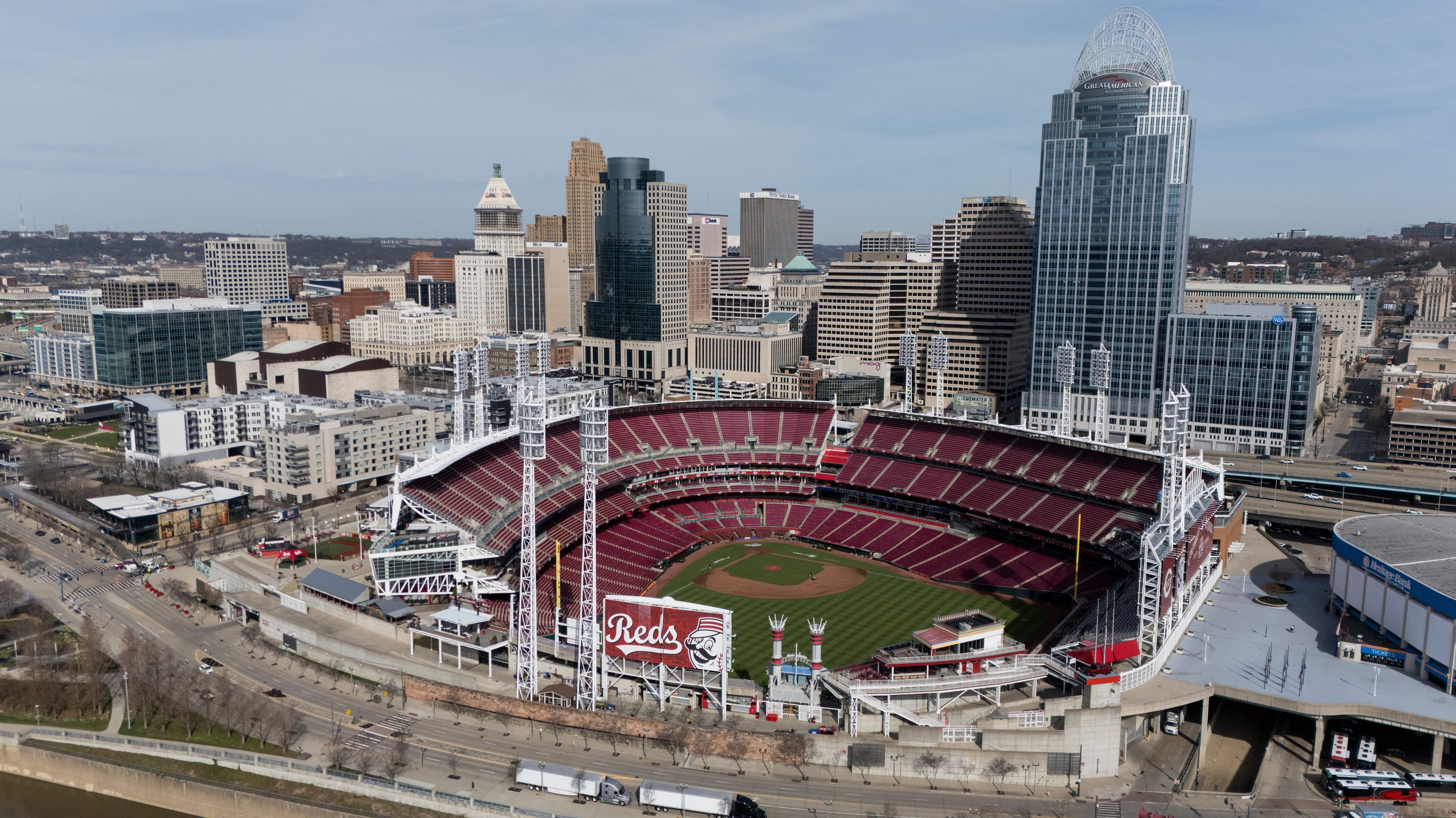 'Happy Opening Day!' Reds open their 2026 season | Reactions