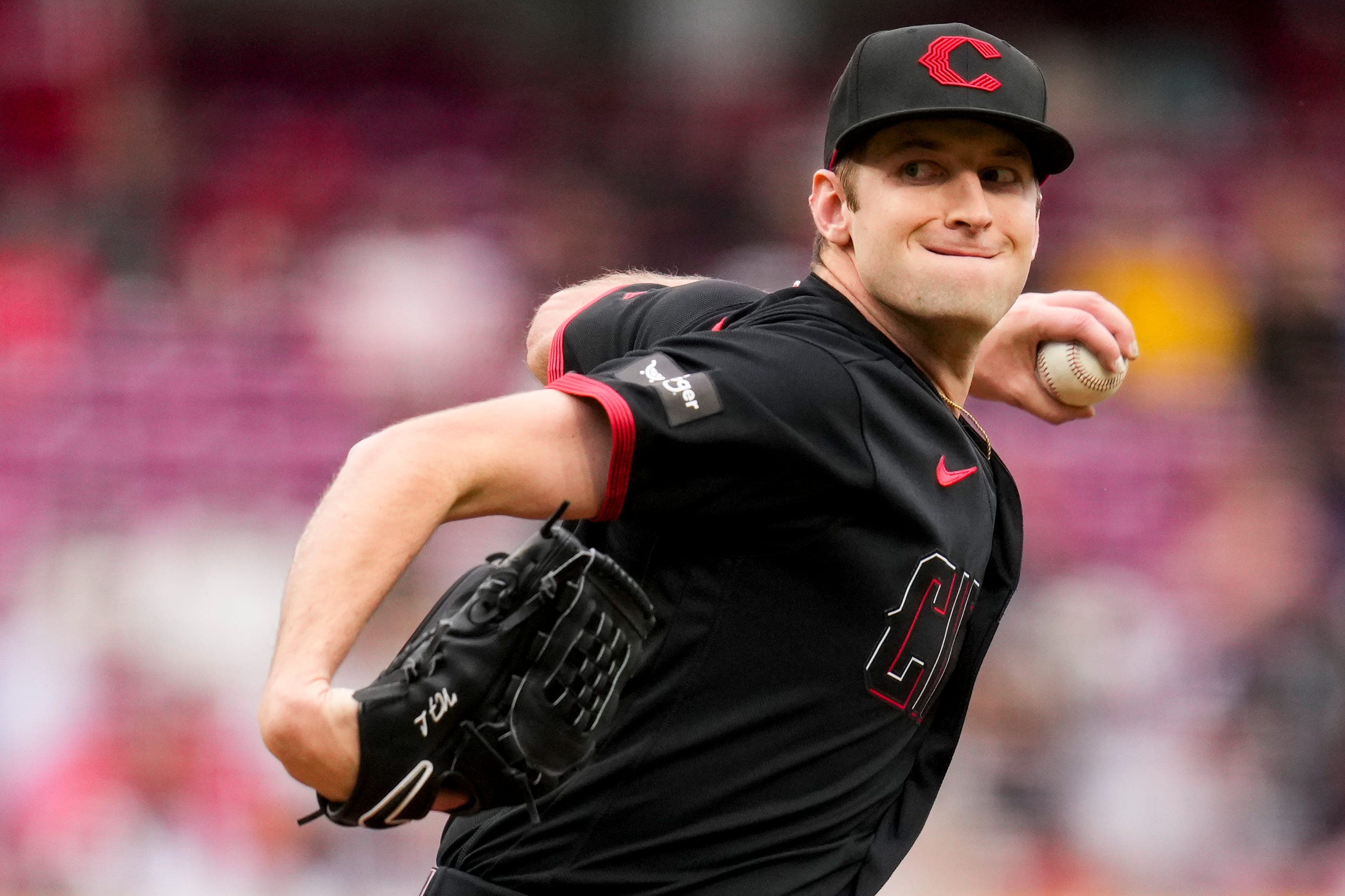 Nick Lodolo makes his 2026 debut but the Reds lose their eighth in a row