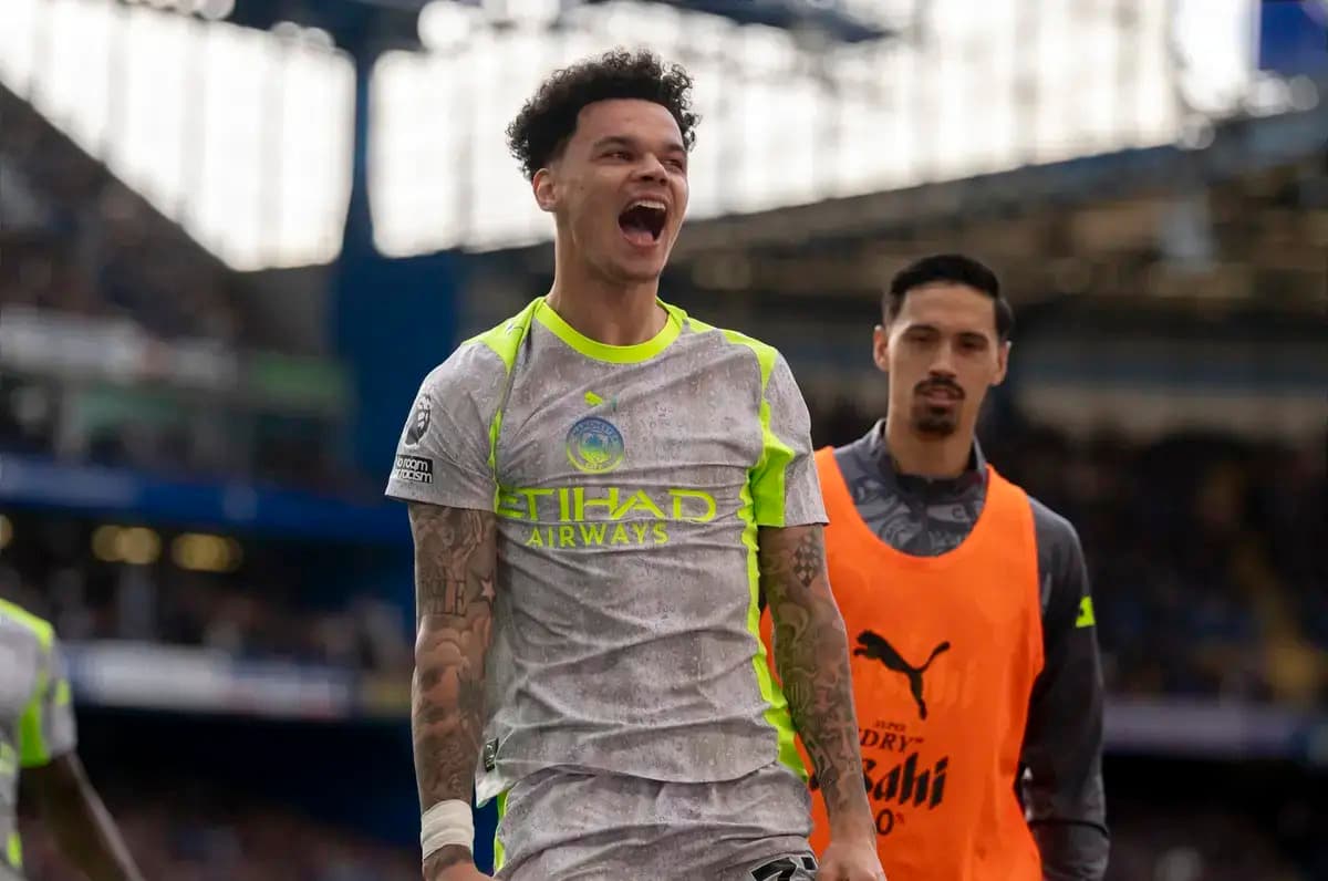 Nico O’Reilly suffers hamstring injury in Manchester City clash with Chelsea