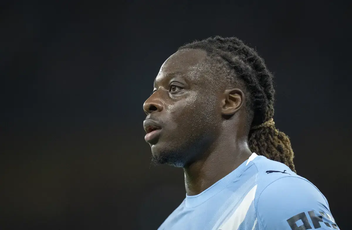 Stellar Stars Thrive as City Seizes Semifinal Victory Over Red Devils!