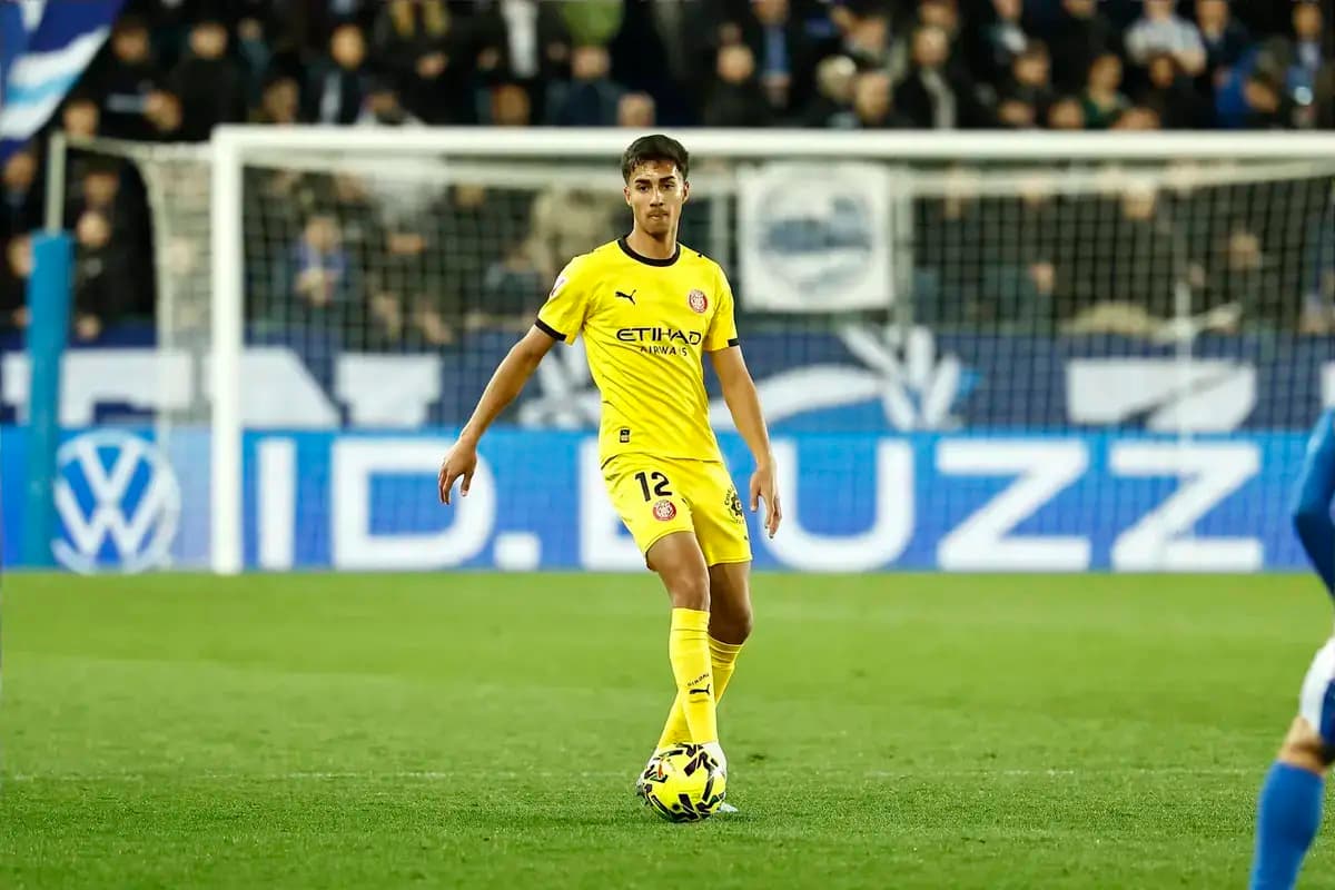 Pep Guardiola breaks silence on Vitor Reis’ Manchester City future following Girona heroics