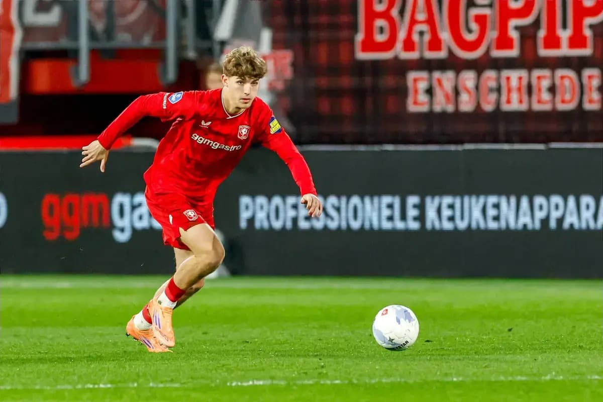 “It’s either extend or leave” – Manchester City target drops update on club future