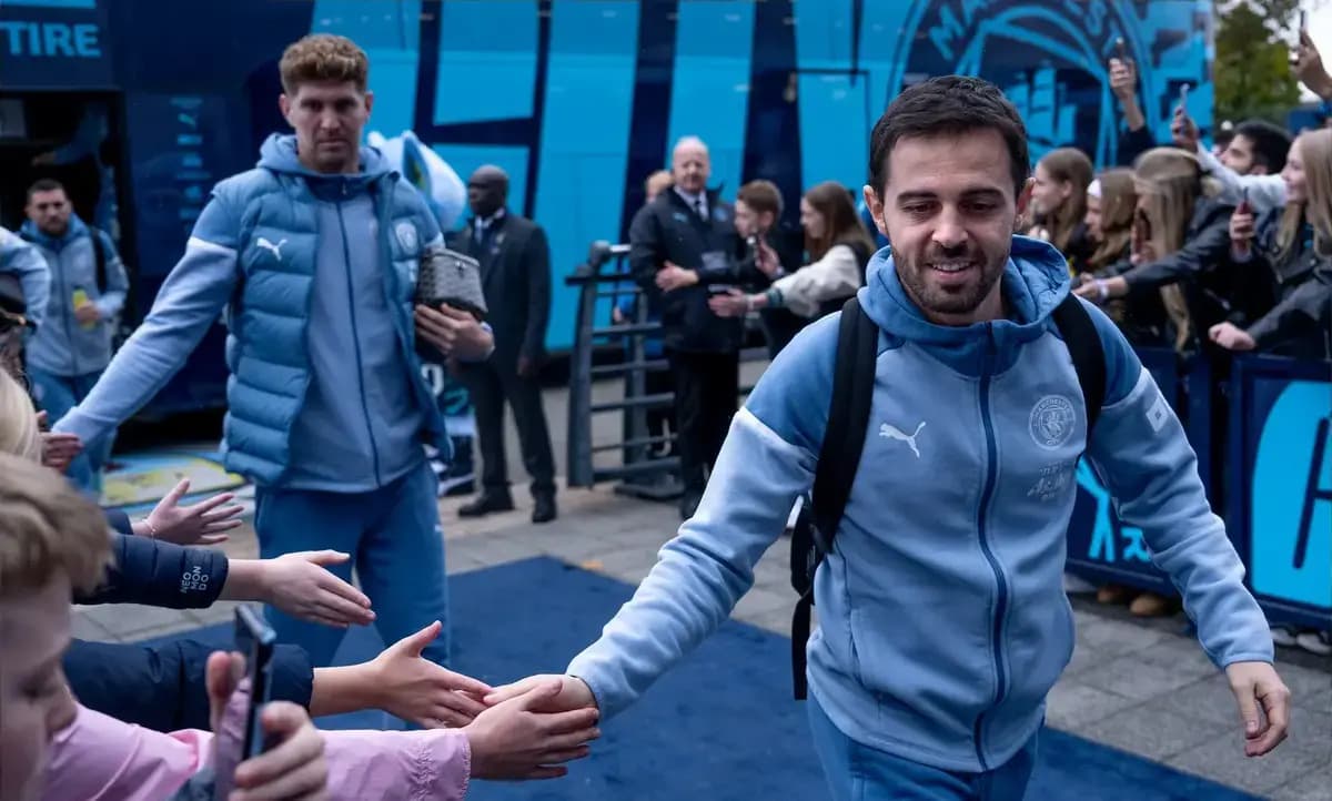 “They feel relieved, relaxed” – Pep Guardiola reacts to Bernardo Silva and John Stones exit announcements
