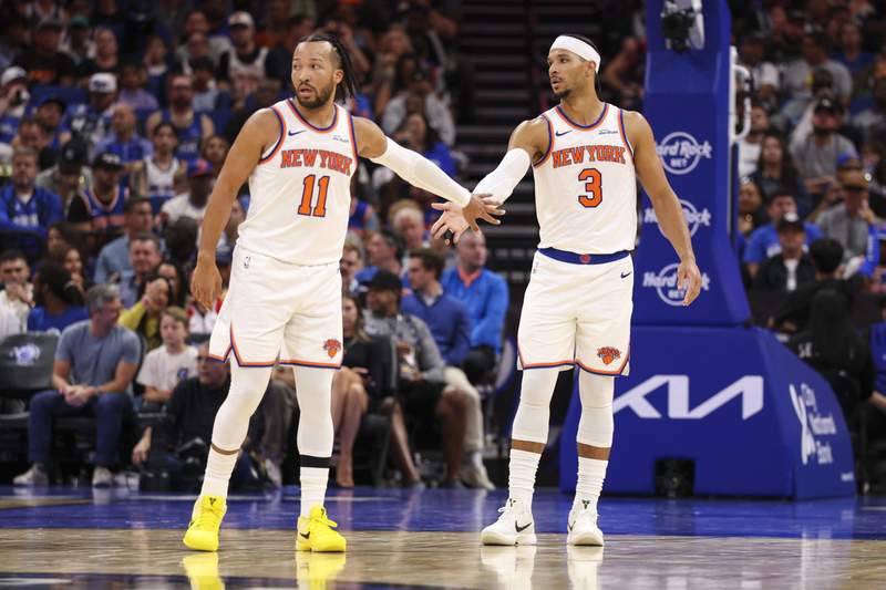 “Walk it Off”: Jalen Brunson Inspires Josh Hart With Strict Directive After Knicks Forward Rolls His Ankle