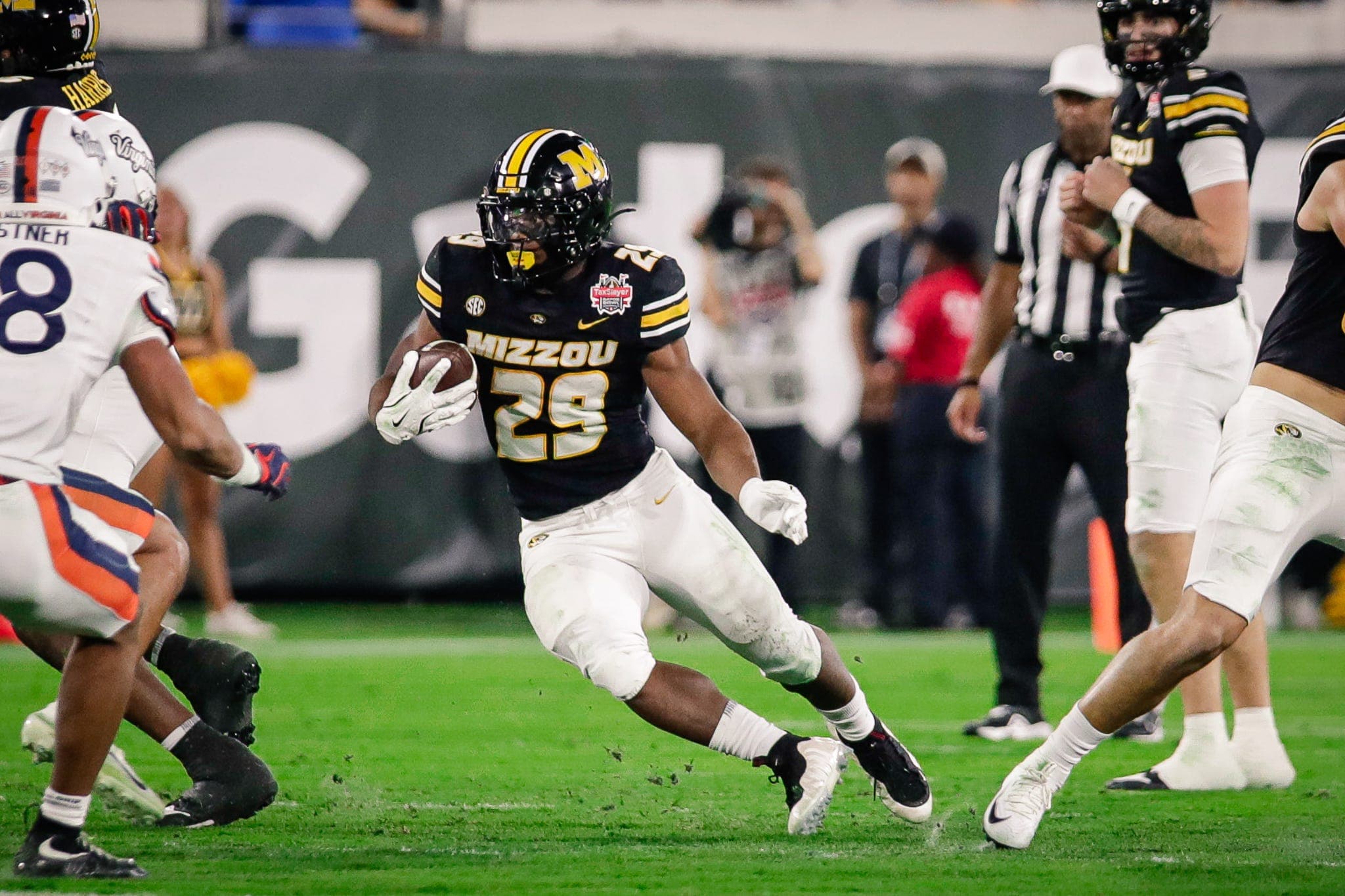 Missouri football RB Ahmad Hardy posts first health update after shooting