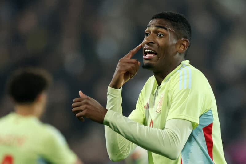 Arsenal 21yo believes he has World Cup chance after Spain debut