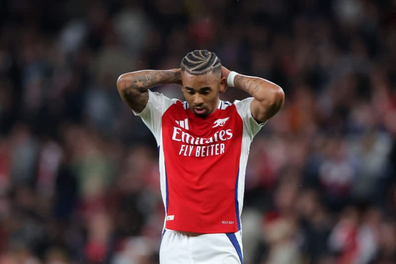 Arsenal forward changes agent ahead of expected summer move