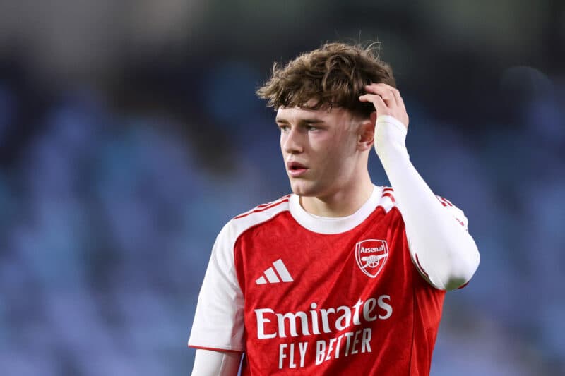 Arsenal 17yo centre forward gets u19 international call-up