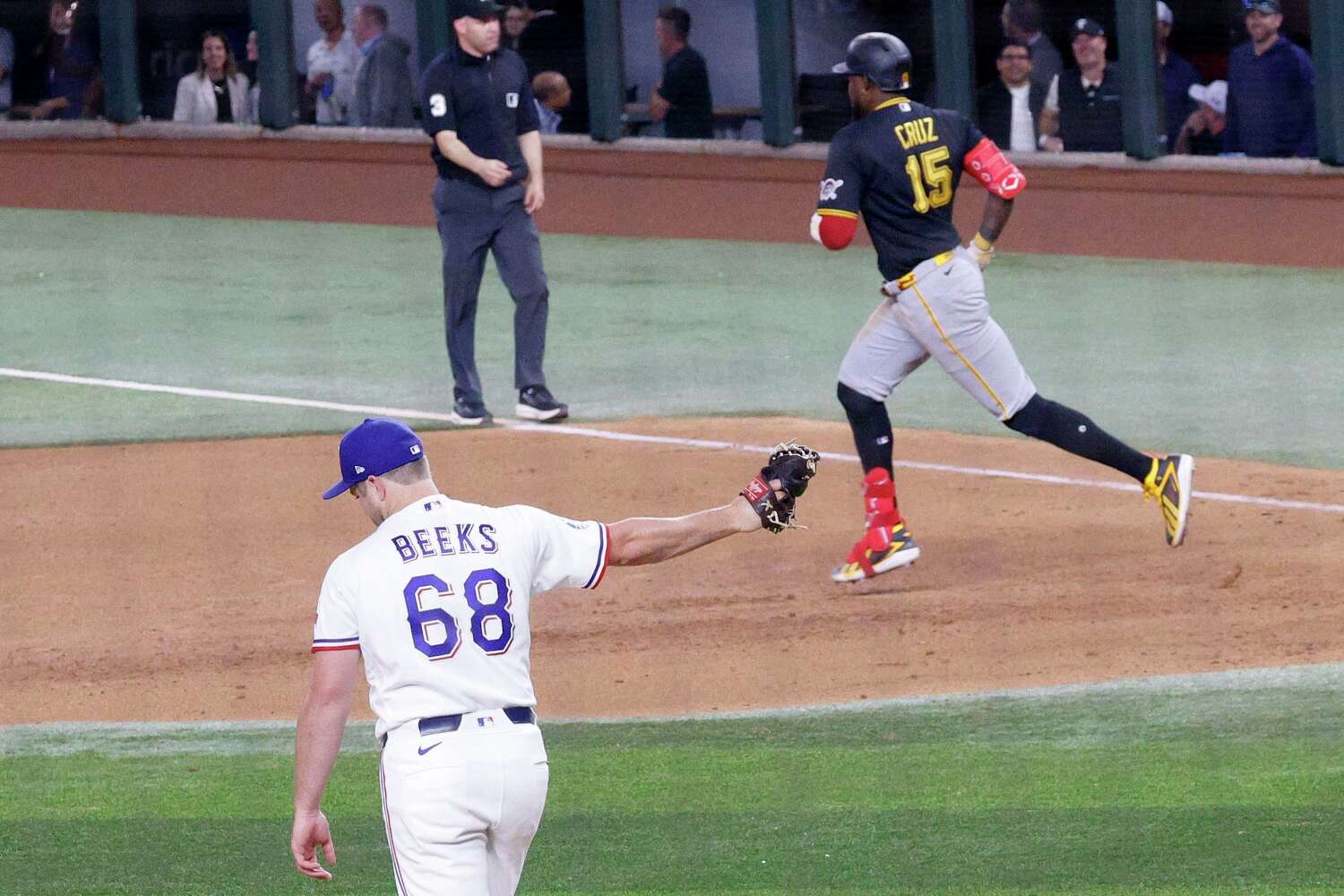 Things turn for the worse for Texas Rangers in 'weird' late-inning loss to Pirates
